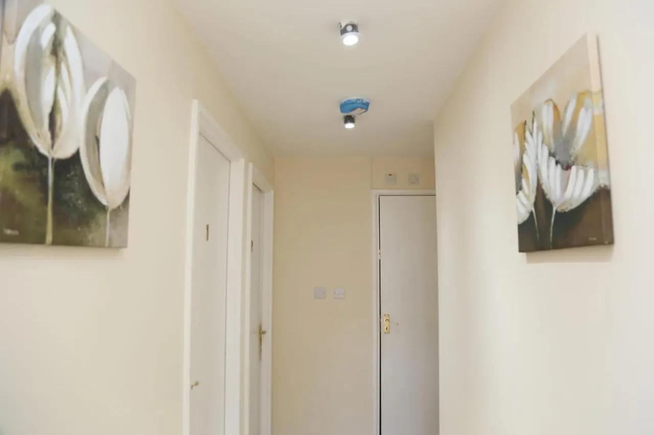 Budget 4-Bedrooms In Thamesmead London